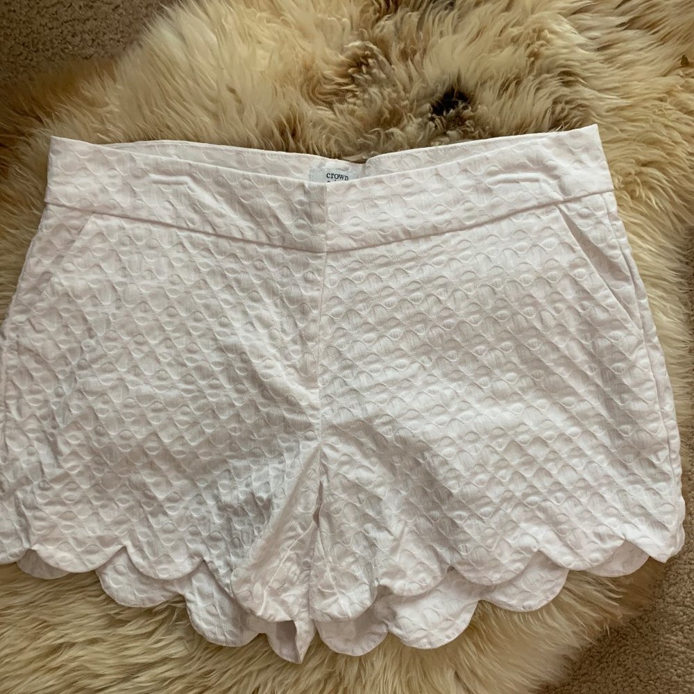 Crown & Ivy Shelby Shorts